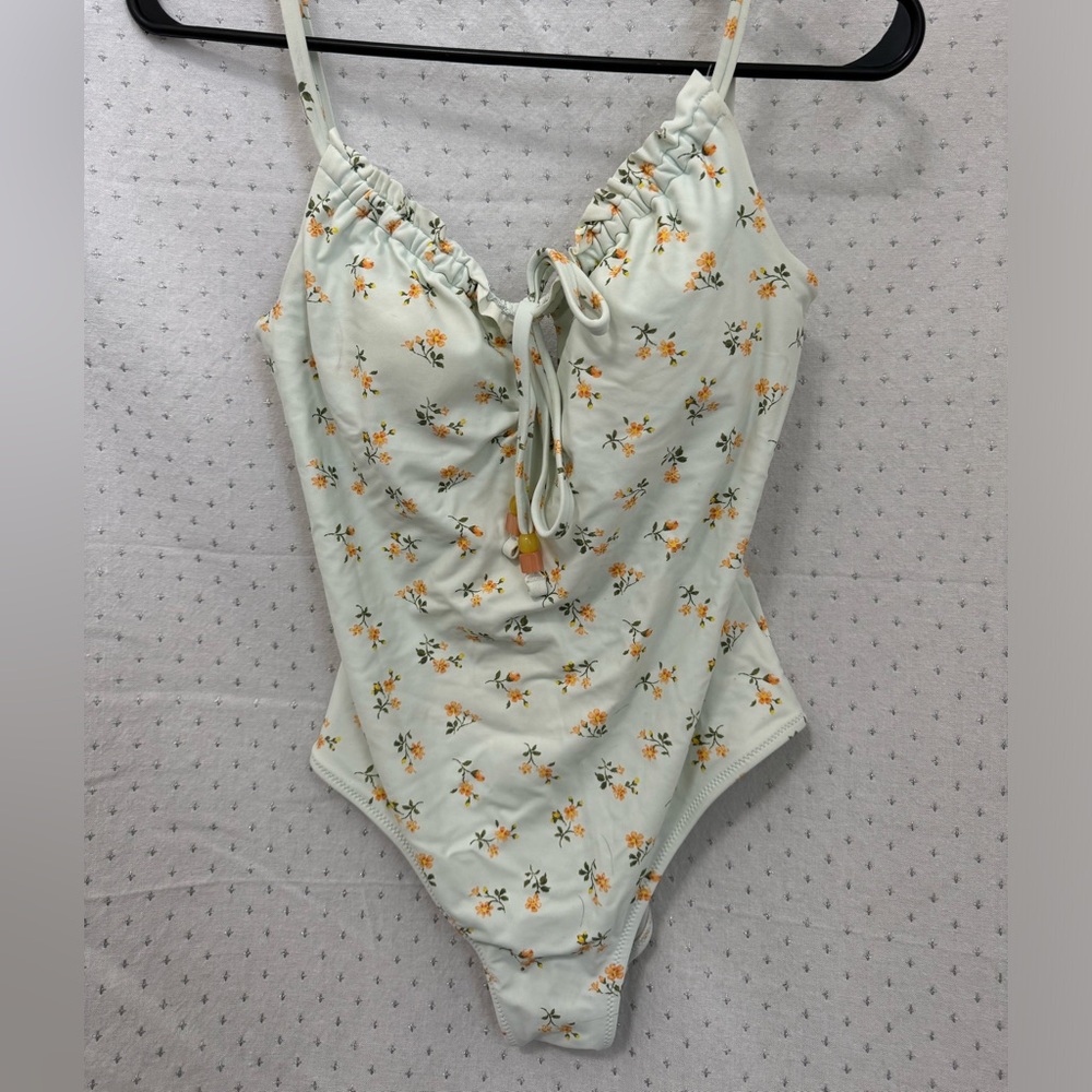 One piece cheeky, Aerie, swim suit.